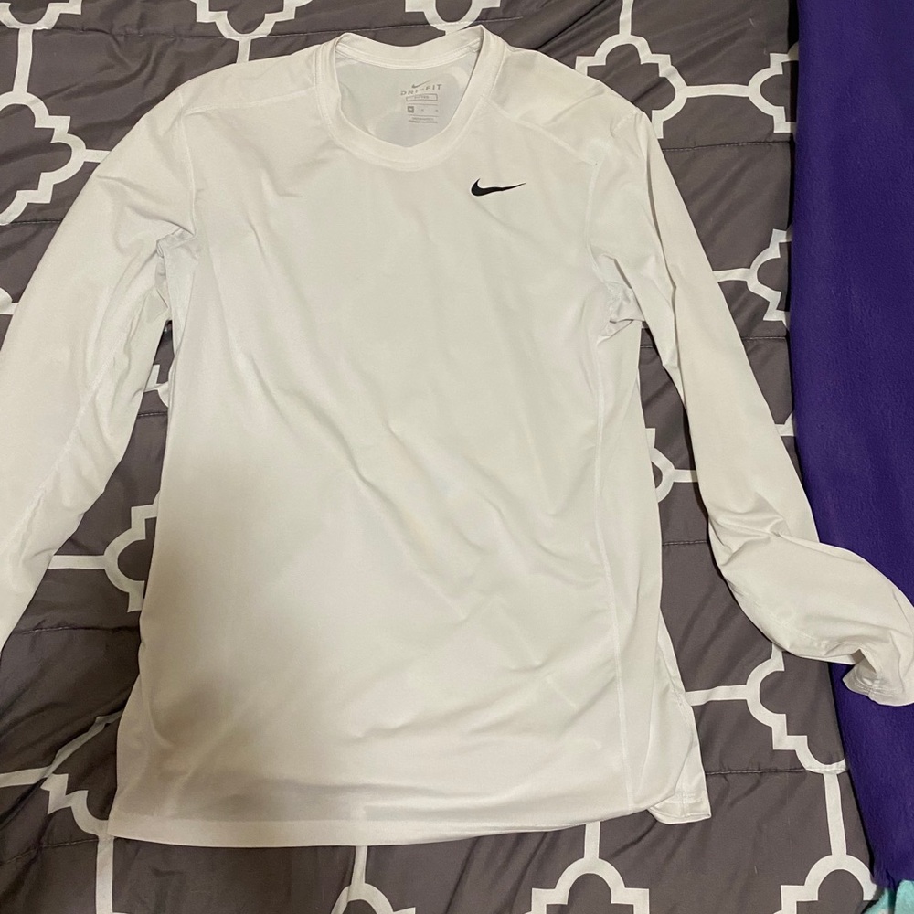 Men’s medium Nike dri fit